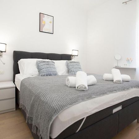 Triple A Appartement Split Buitenkant foto
