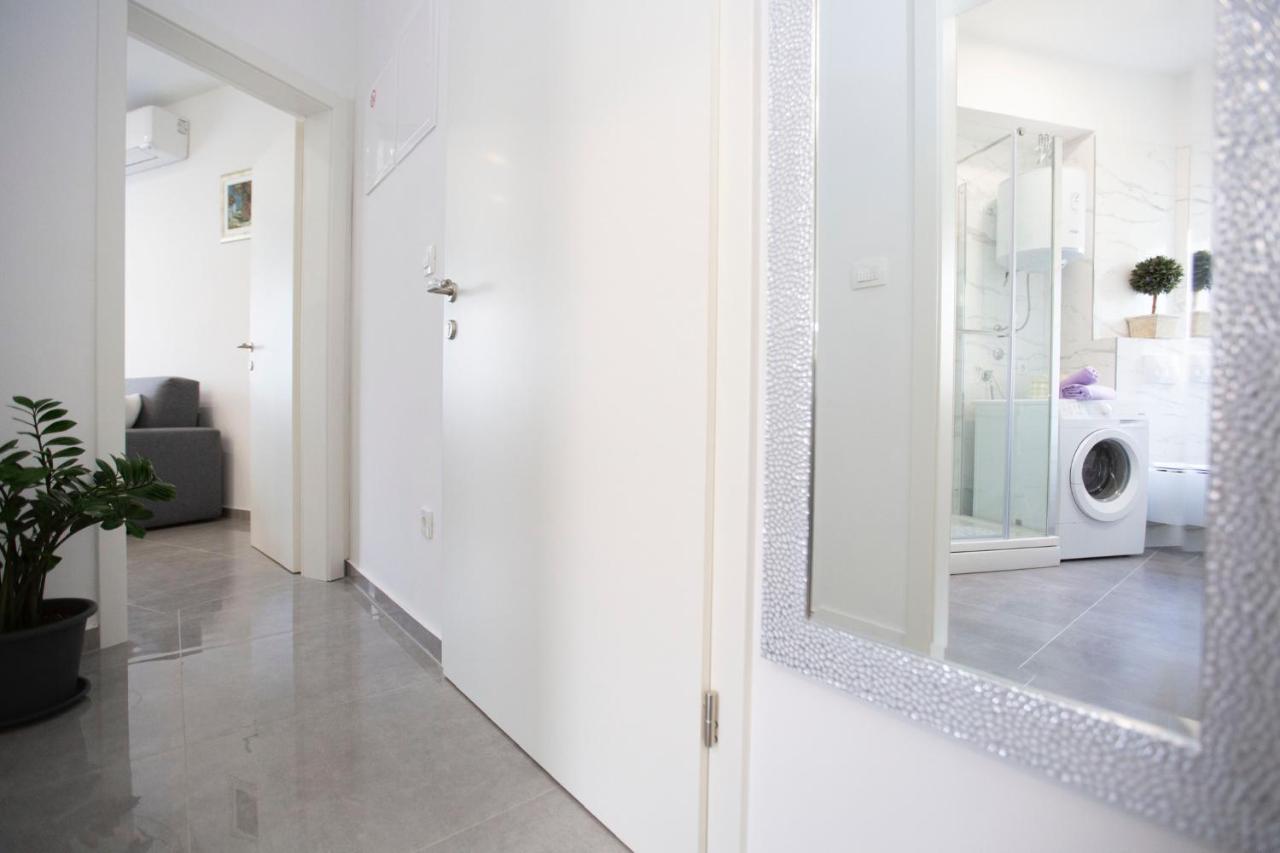 Triple A Appartement Split Buitenkant foto