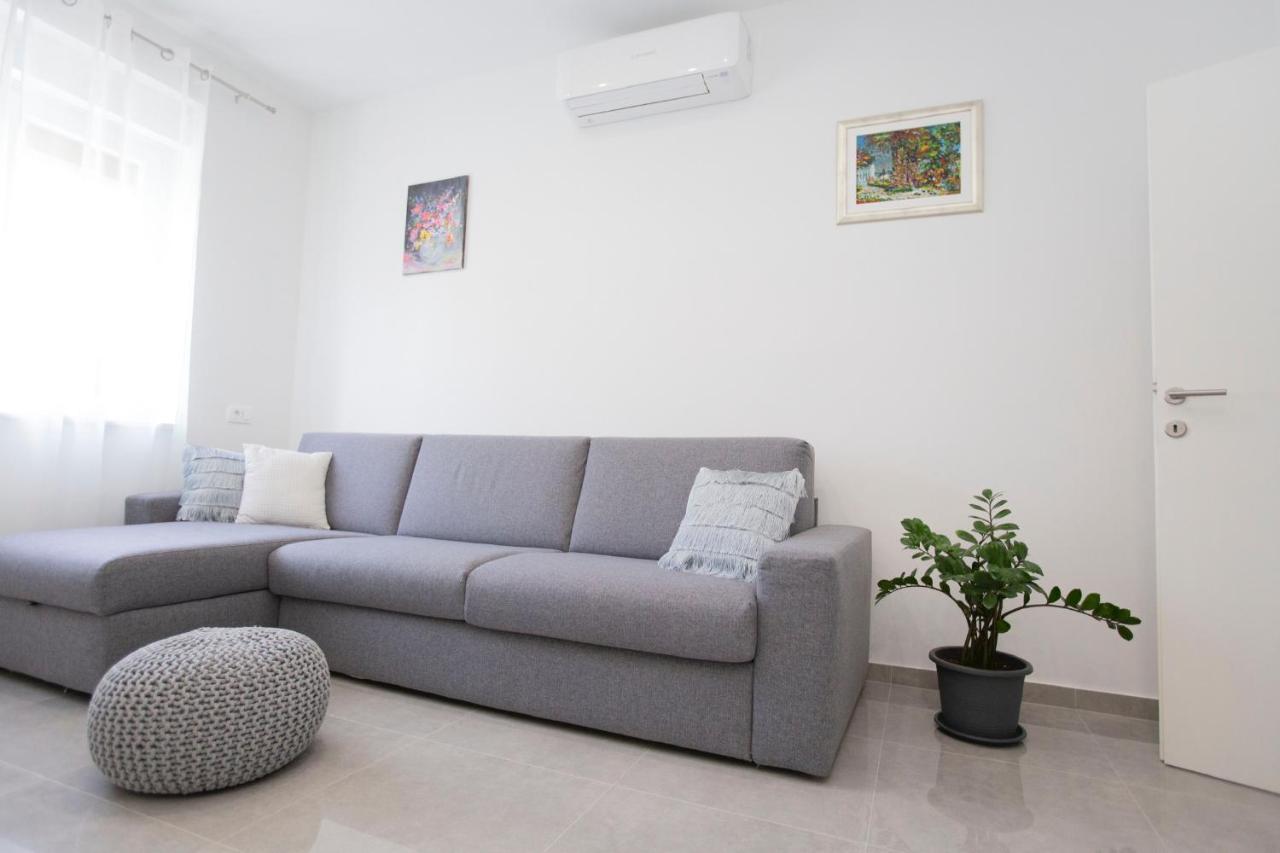 Triple A Appartement Split Buitenkant foto