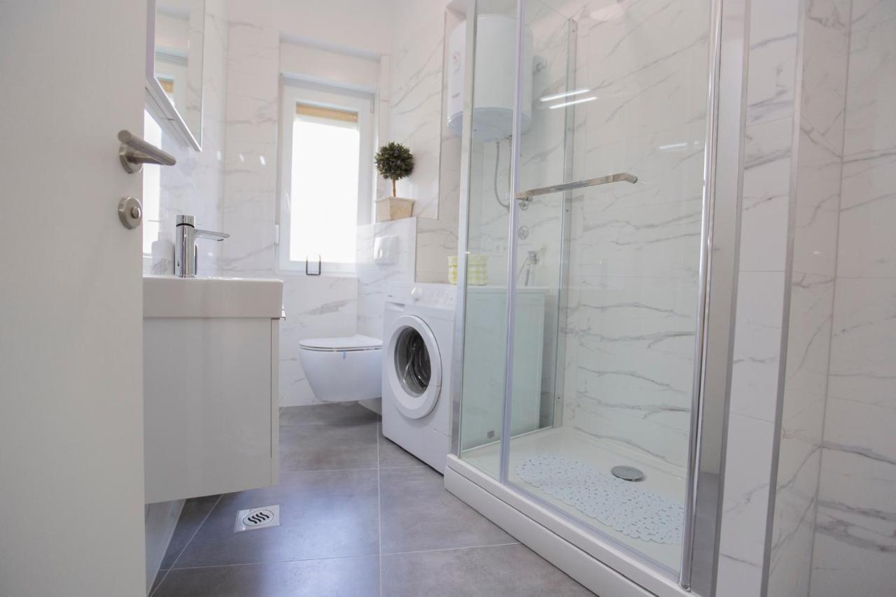 Triple A Appartement Split Buitenkant foto