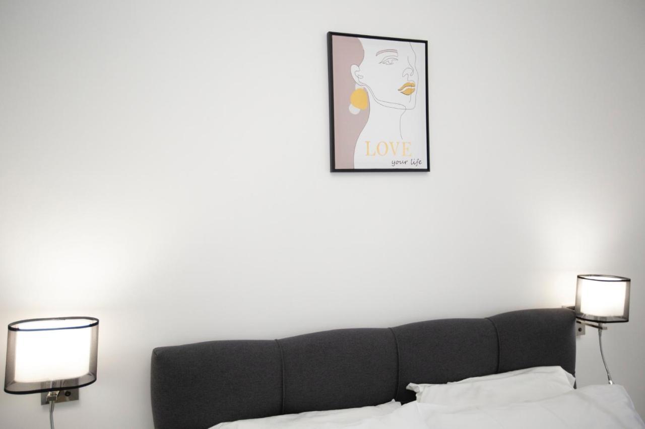 Triple A Appartement Split Buitenkant foto